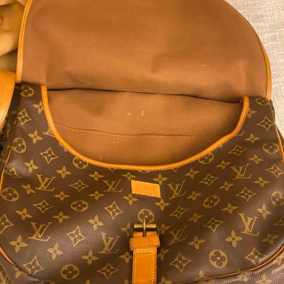 🚫SOLD🚫Authentic Louis Vuitton Saumur 35 - Picture 13 of 15